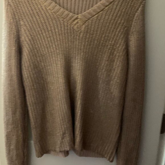 Sweater - Picture 3 of 3